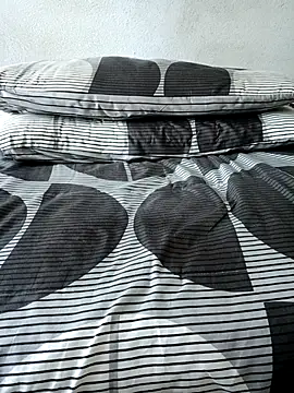 Snapshot of Rural3 chatting on 10-21-25, 10:49 Rural3 online show from 10-21-25, 10:49