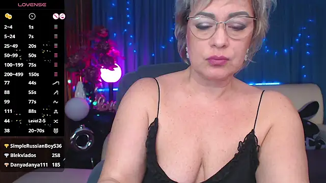 Snapshot of Ellen_Ripley chatting on 03-11-25, 12:39 Ellen Ripley online show from 03-11-25, 12:39