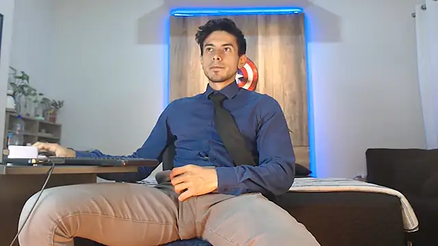 Andrew 4  online show from 11-29-25, 02:25