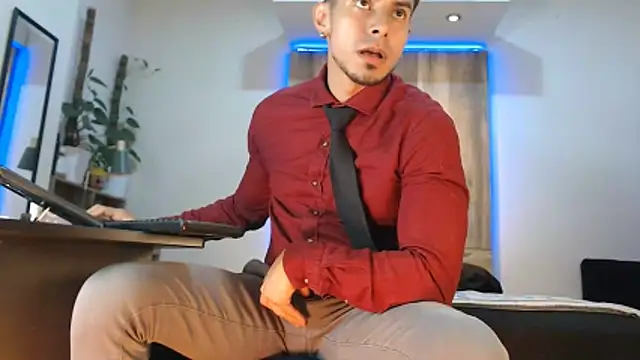 Snapshot of Andrew_4_ chatting on 03-19-26, 02:15 Andrew 4 online show from 03-19-26, 02:15