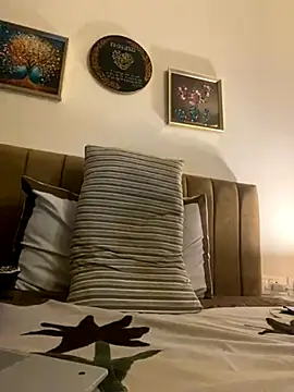 Snapshot of Talha266 chatting on 12-02-25, 02:06 Talha266 online show from 12-02-25, 02:06