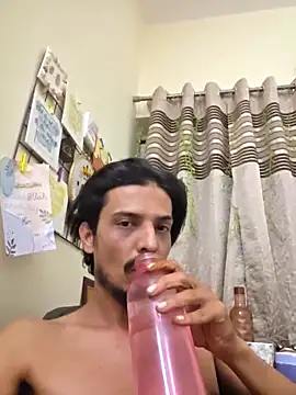 Snapshot of Talha266 chatting on 02-12-26, 08:04 Talha266 online show from 02-12-26, 08:04