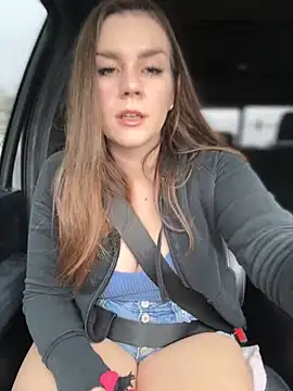 Snapshot of MaggyMayI chatting on 12-30-24, 05:13 MaggyMayI online show from 12-30-24, 05:13