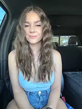 Snapshot of MaggyMayI chatting on 10-23-25, 04:39 MaggyMayI online show from 10-23-25, 04:39