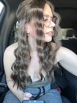 Snapshot of MaggyMayI chatting on 01-16-26, 05:06 MaggyMayI online show from 01-16-26, 05:06