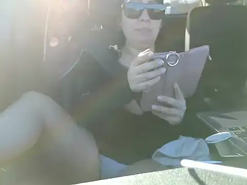 Snapshot of Foglove69 chatting on 02-21-26, 10:00 Foglove69 online show from 02-21-26, 10:00