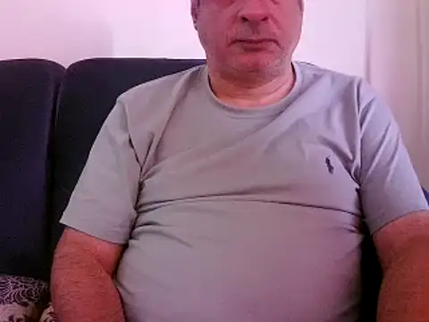 Snapshot of desipapaxxx chatting on 01-19-25, 05:05 desipapaxxx online show from 01-19-25, 05:05