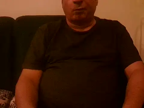 Snapshot of desipapaxxx chatting on 01-28-25, 06:39 desipapaxxx online show from 01-28-25, 06:39