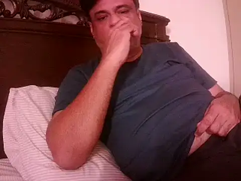 Snapshot of desipapaxxx chatting on 02-01-25, 07:47 desipapaxxx online show from 02-01-25, 07:47