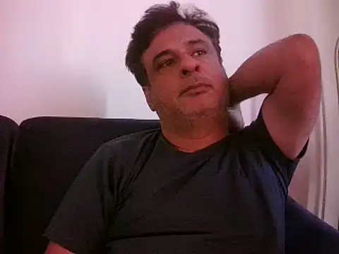Snapshot of desipapaxxx chatting on 03-10-25, 06:49 desipapaxxx online show from 03-10-25, 06:49