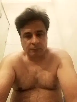 Snapshot of desipapaxxx chatting on 03-21-25, 08:18 desipapaxxx online show from 03-21-25, 08:18