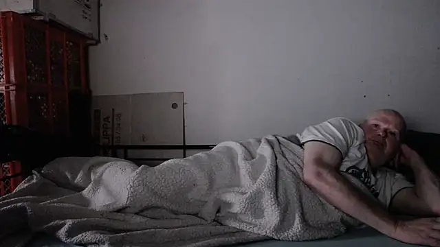 Vandrino online show from 12-29-24, 12:23