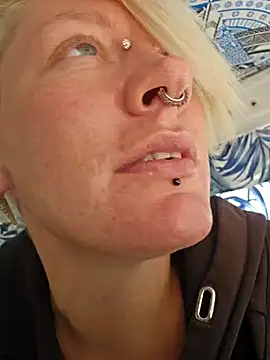 PinkTheHawk online show from 03-14-25, 11:43