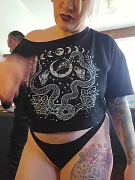 PinkTheHawk online show from 10-19-25, 03:29