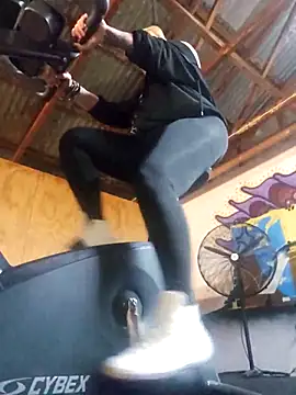 PinkTheHawk online show from 11-19-25, 07:30