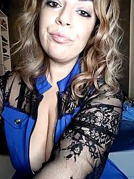 Snapshot of minerva_ chatting on 11-15-25, 02:02 minerva online show from 11-15-25, 02:02