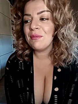 Snapshot of minerva_ chatting on 11-18-25, 02:54 minerva online show from 11-18-25, 02:54