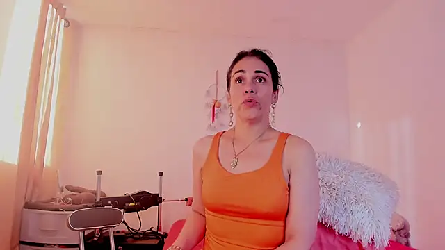 girasol walton online show from 02-06-25, 12:26