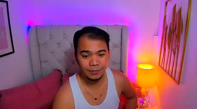 Snapshot of AsianZero chatting on 02-02-25, 08:08 AsianZero online show from 02-02-25, 08:08