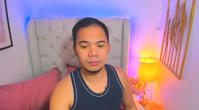 Snapshot of AsianZero chatting on 02-05-25, 05:20 AsianZero online show from 02-05-25, 05:20