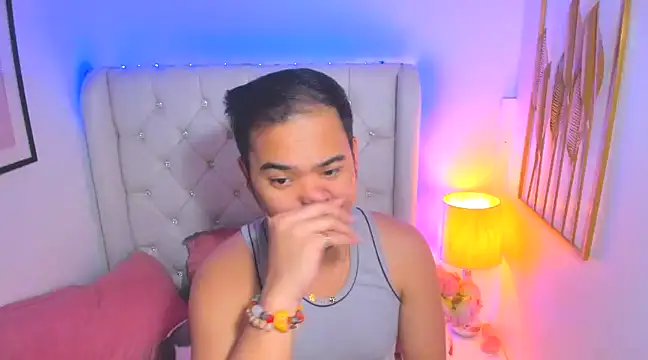 Snapshot of AsianZero chatting on 02-07-25, 07:29 AsianZero online show from 02-07-25, 07:29