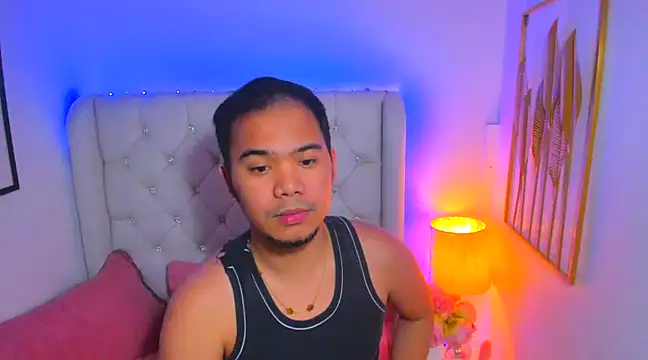 Snapshot of AsianZero chatting on 02-07-25, 08:42 AsianZero online show from 02-07-25, 08:42