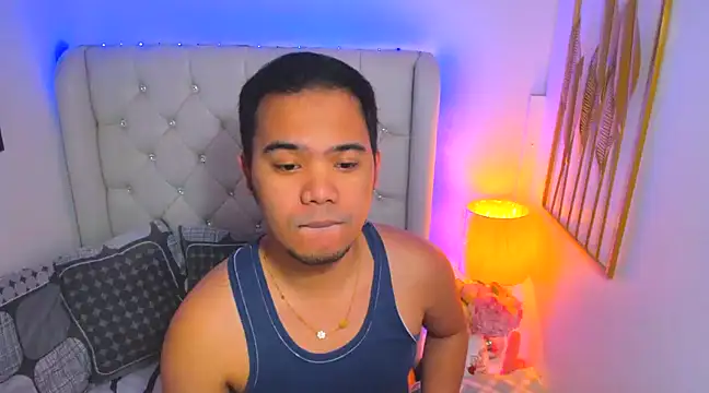 Snapshot of AsianZero chatting on 02-11-25, 05:18 AsianZero online show from 02-11-25, 05:18