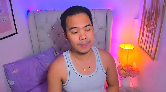 Snapshot of AsianZero chatting on 02-19-25, 04:55 AsianZero online show from 02-19-25, 04:55