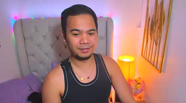 Snapshot of AsianZero chatting on 02-24-25, 08:25 AsianZero online show from 02-24-25, 08:25