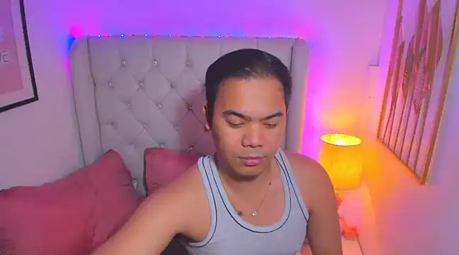 Snapshot of AsianZero chatting on 03-06-25, 09:31 AsianZero online show from 03-06-25, 09:31