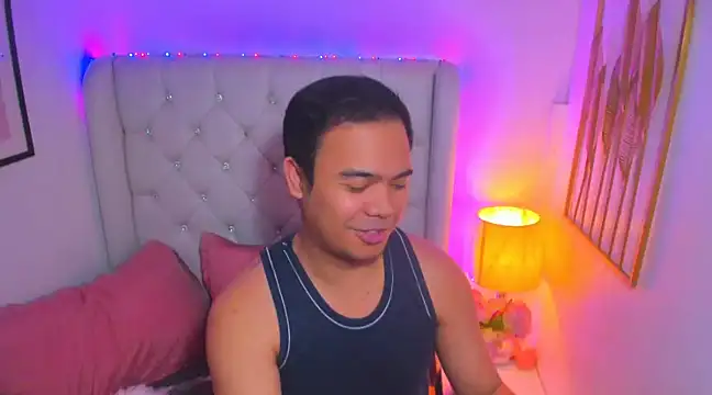 Snapshot of AsianZero chatting on 03-09-25, 07:48 AsianZero online show from 03-09-25, 07:48