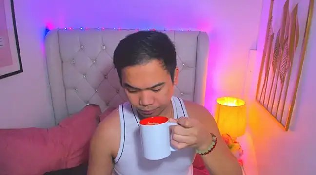 Snapshot of AsianZero chatting on 03-10-25, 05:07 AsianZero online show from 03-10-25, 05:07