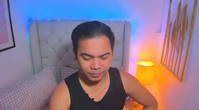 Snapshot of AsianZero chatting on 03-16-25, 04:12 AsianZero online show from 03-16-25, 04:12