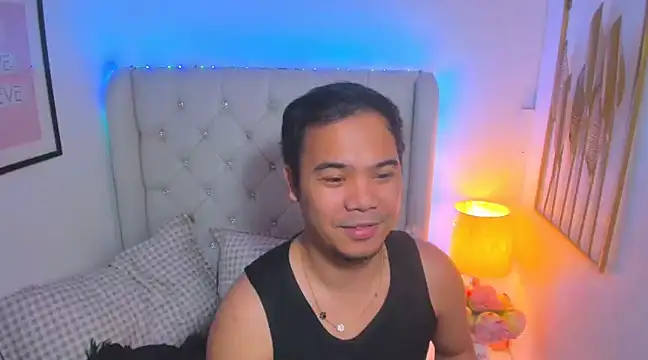 Snapshot of AsianZero chatting on 03-17-25, 08:29 AsianZero online show from 03-17-25, 08:29