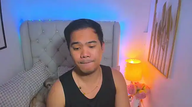 Snapshot of AsianZero chatting on 03-17-25, 05:05 AsianZero online show from 03-17-25, 05:05