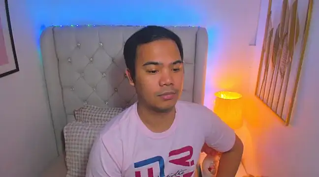 Snapshot of AsianZero chatting on 03-18-25, 04:37 AsianZero online show from 03-18-25, 04:37