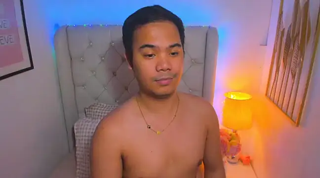 Snapshot of AsianZero chatting on 03-18-25, 07:42 AsianZero online show from 03-18-25, 07:42