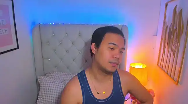 Snapshot of AsianZero chatting on 03-19-25, 04:34 AsianZero online show from 03-19-25, 04:34