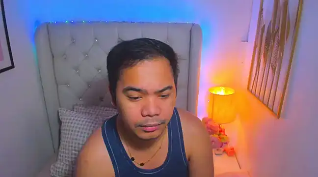 Snapshot of AsianZero chatting on 03-20-25, 07:25 AsianZero online show from 03-20-25, 07:25