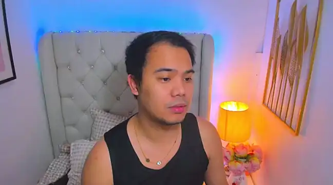 Snapshot of AsianZero chatting on 03-22-25, 05:31 AsianZero online show from 03-22-25, 05:31