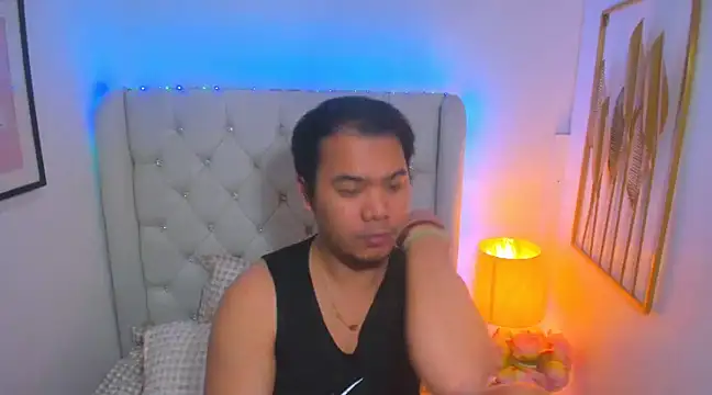 Snapshot of AsianZero chatting on 03-22-25, 08:37 AsianZero online show from 03-22-25, 08:37