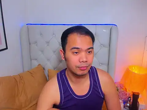 Snapshot of AsianZero chatting on 03-12-26, 09:10 AsianZero online show from 03-12-26, 09:10