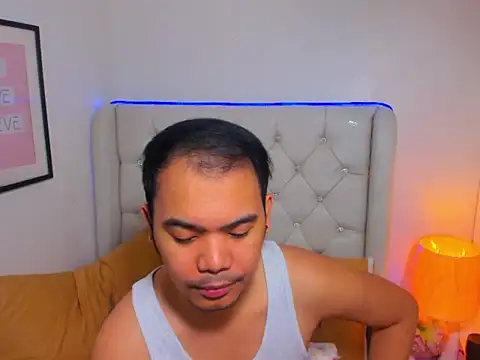 Snapshot of AsianZero chatting on 03-14-26, 05:07 AsianZero online show from 03-14-26, 05:07