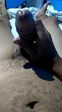 Snapshot of geroom chatting on 03-08-25, 04:01 geroom online show from 03-08-25, 04:01