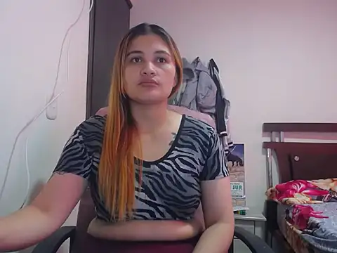 Snapshot of Mia_davis01 chatting on 01-07-26, 03:58 Mia davis01 online show from 01-07-26, 03:58