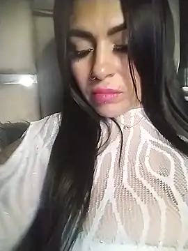 chelaqueen  online show from 07-14-26, 03:00