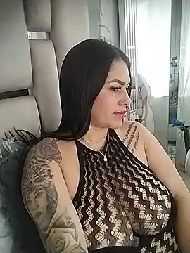 chelaqueen  online show from 07-31-26, 02:16