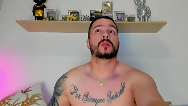 camilo restrepo21 online show from 11-08-25, 01:50