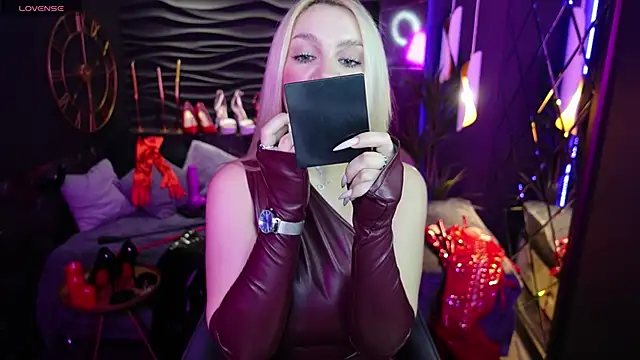 MistressDarsy online show from 03-13-25, 02:33