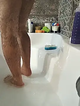 Snapshot of Lucy_1_roso chatting on 12-05-25, 07:10 Lucy 1 roso online show from 12-05-25, 07:10